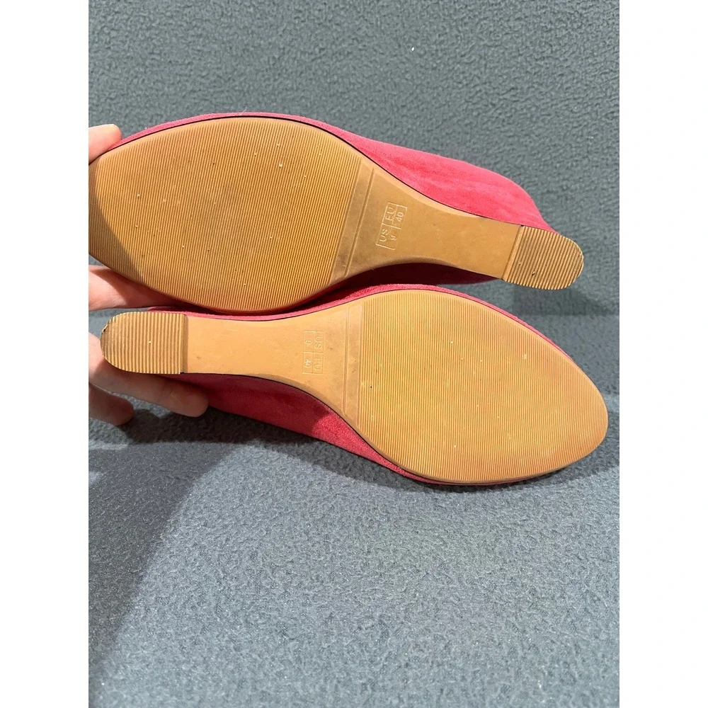 Unbranded Wedge Pumps Women Size 9 Hot Pink Faux Suede Round Toe Barbiecore Shoe
